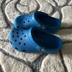 Kids crocs gently worn